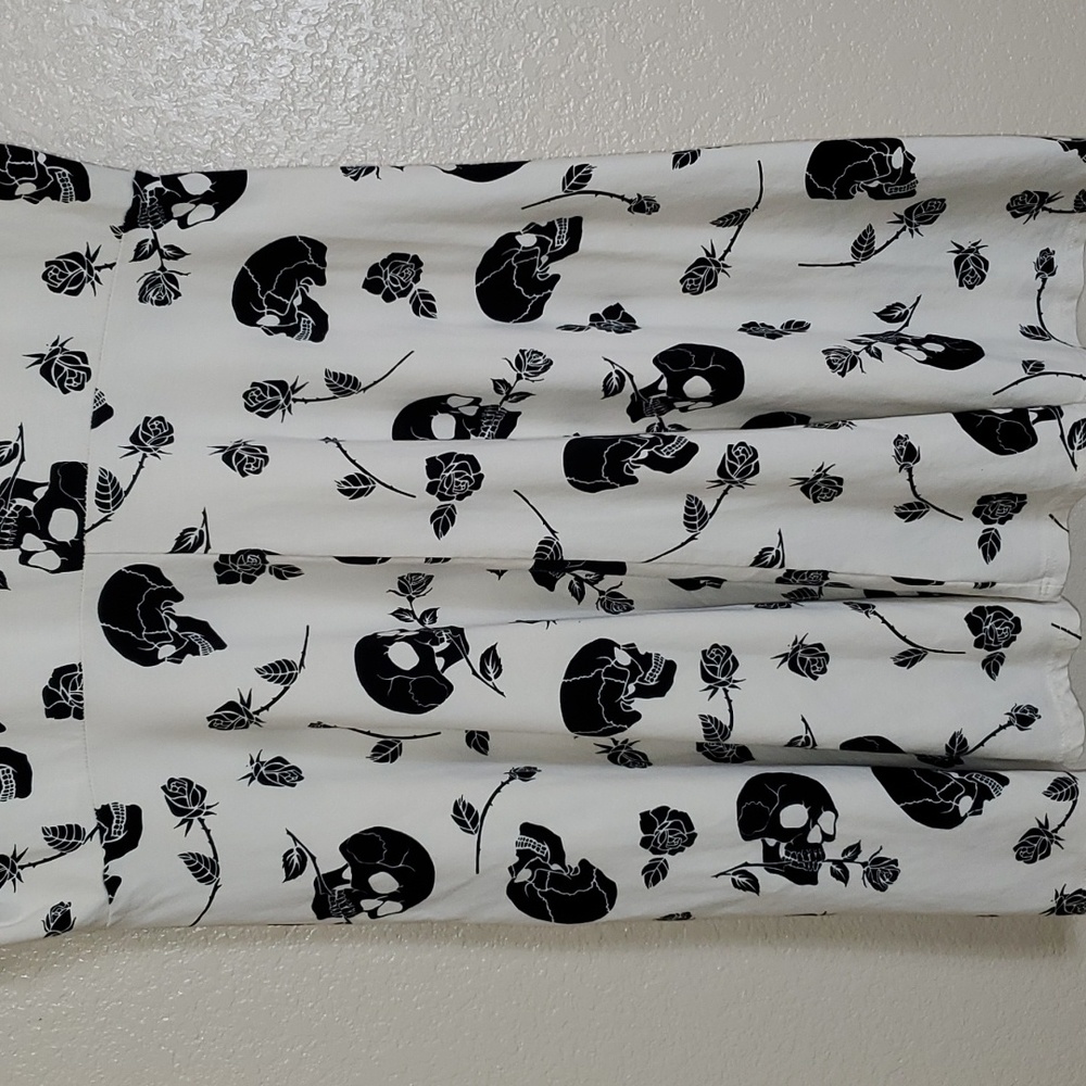 Midnight Hour Hot Topic Skull & Roses Collared Dress Large Junior Size Spooky - Picture 7 of 7